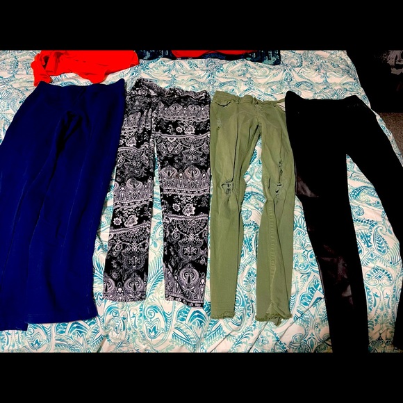 Random leggings / sweats for kids - Picture 1 of 2